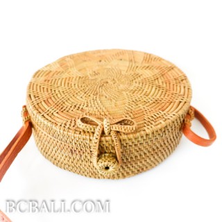 Bali Handbag Rattan Circle Around Motif Flower Hand Woven